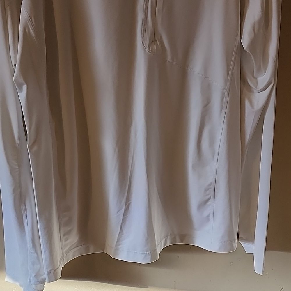 Coolibar Top Small Perfect Condition - image 3